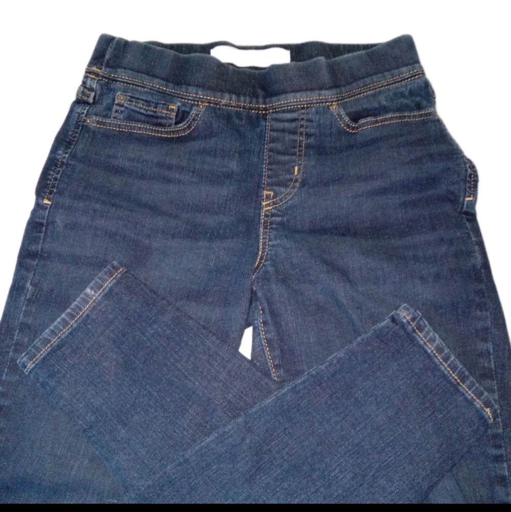 Levis Strauss Totally Shaping Pull-On Skinny Jeans 4 / 27 - Picture 4 of 9